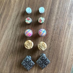 5 pairs of vintage style plugs